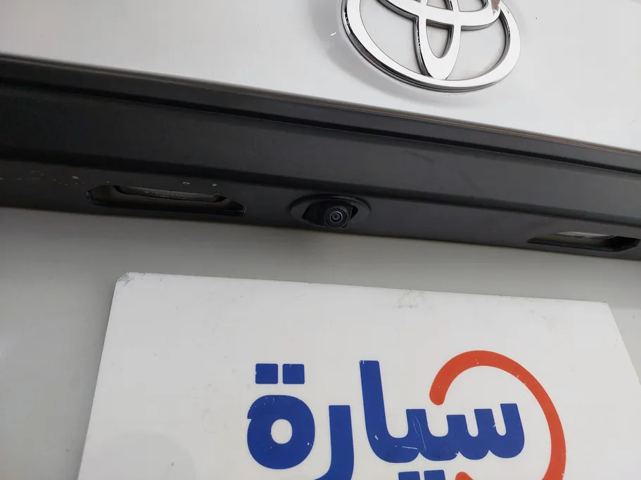 2024 Toyota Yaris  Y 