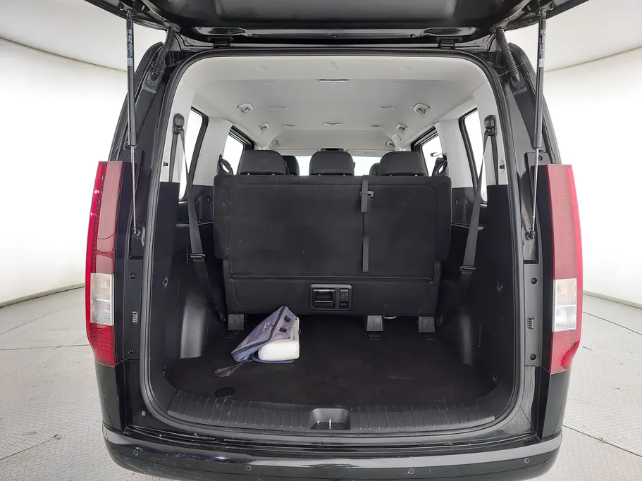 2023 Hyundai Staria Smart 9 ST 