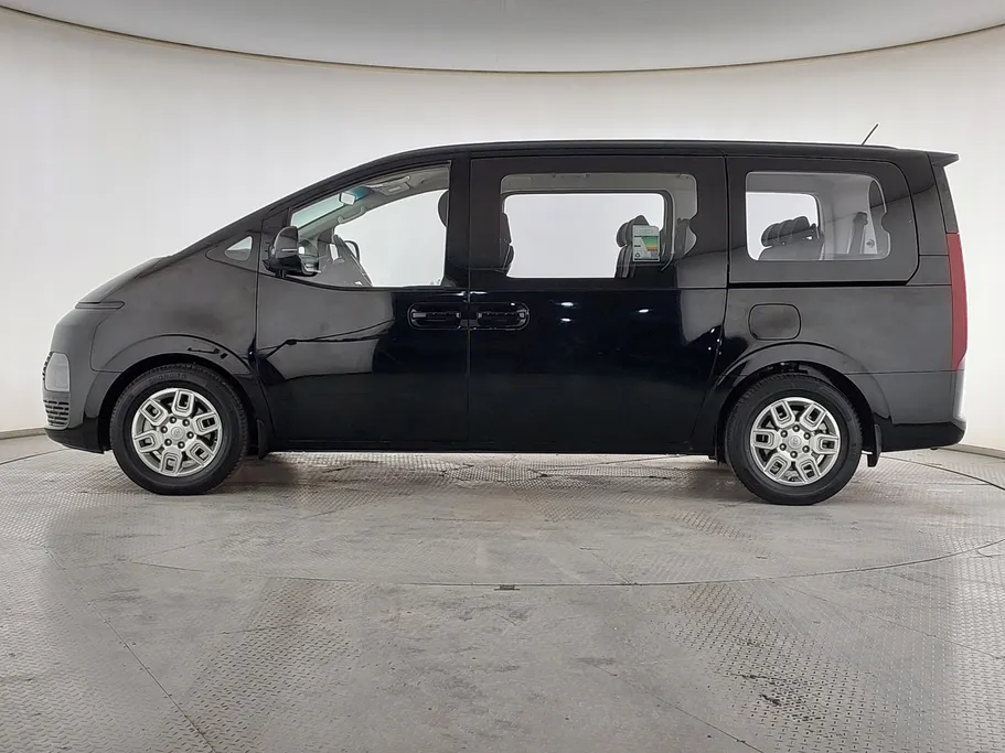 2023 Hyundai Staria Smart 9 ST 