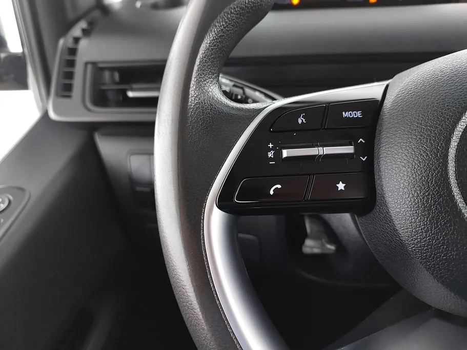 2023 Hyundai Staria Smart 9 ST 
