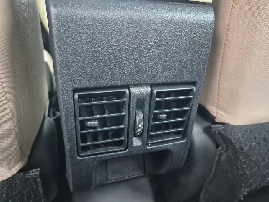 2023 تويوتا Yaris  Y 