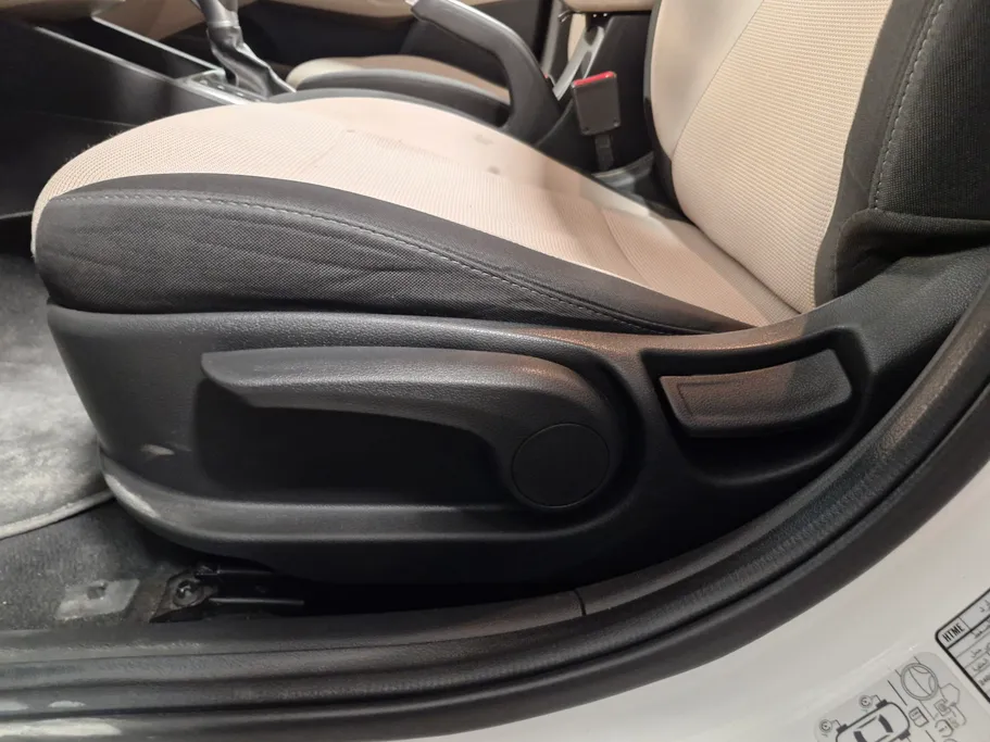 2023 Hyundai Accent Smart 