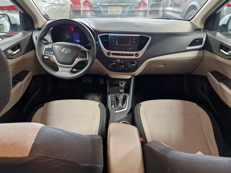 2023 Hyundai Accent Smart 