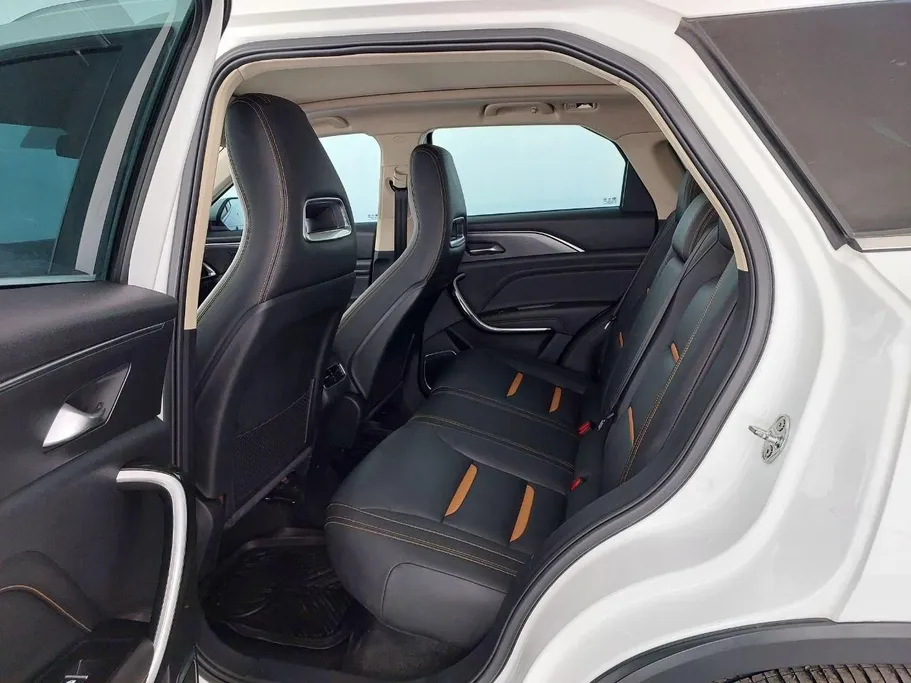 2023 FAW Bestune T77  