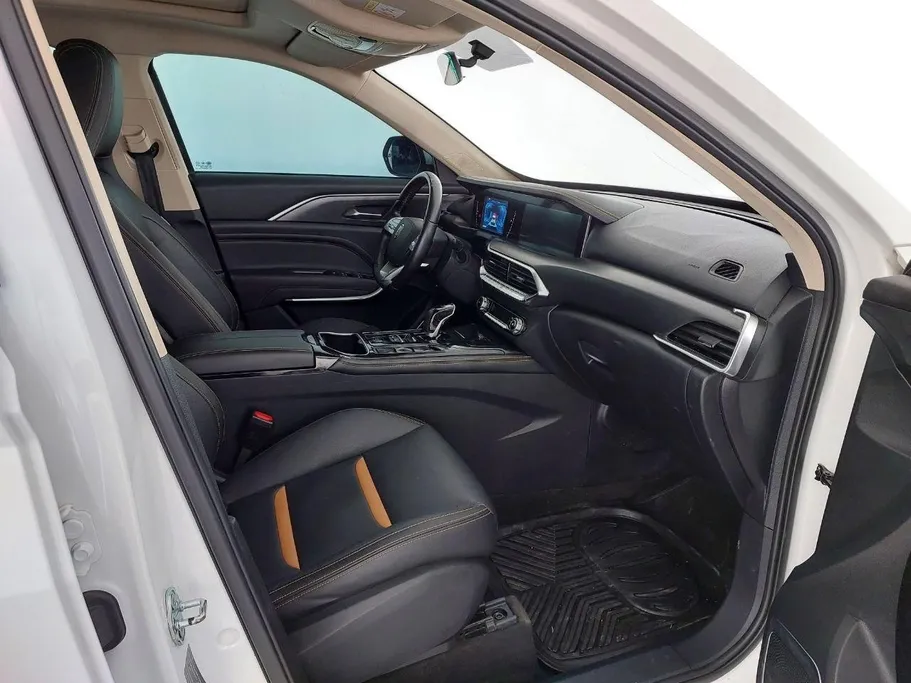 2023 FAW Bestune T77  