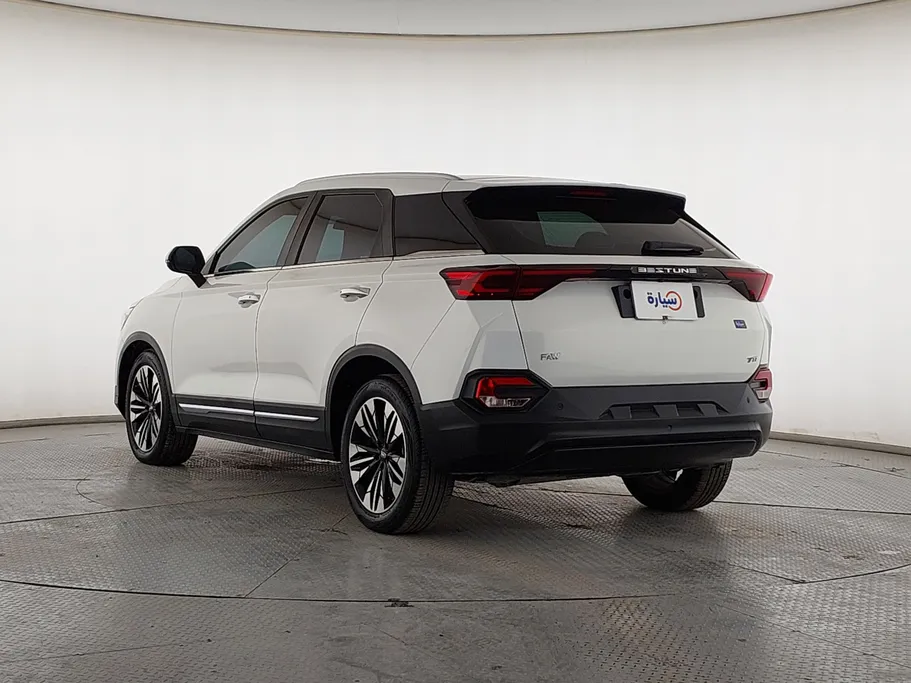 2023 FAW Bestune T77  