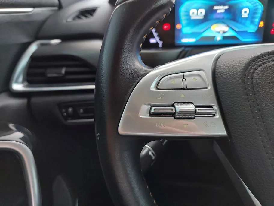 2023 FAW Bestune T77  