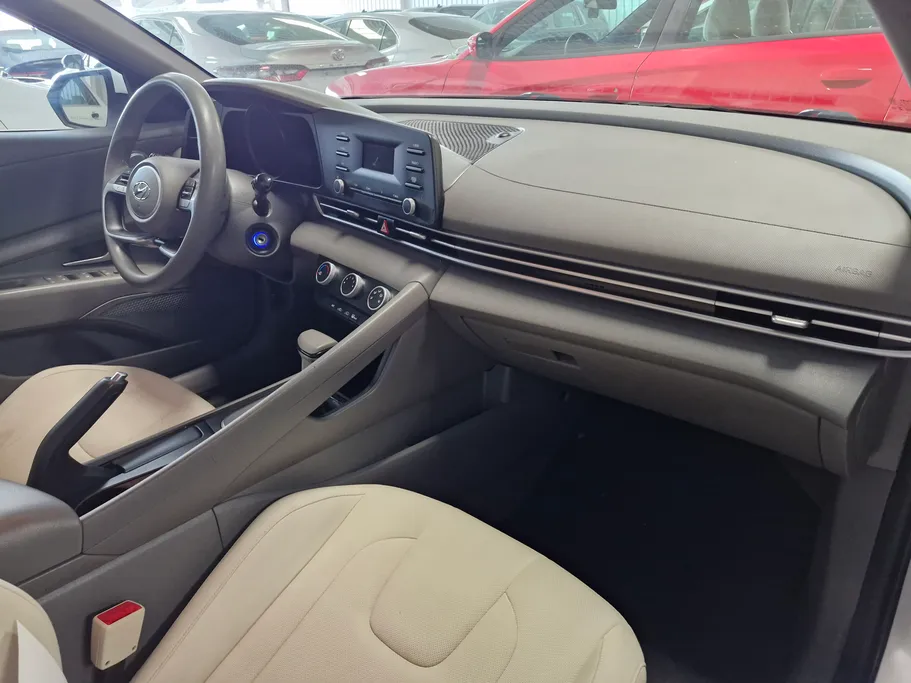 2023 Hyundai Elantra Fleet 