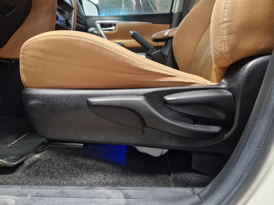 تويوتا فورتشنر VX 2022 