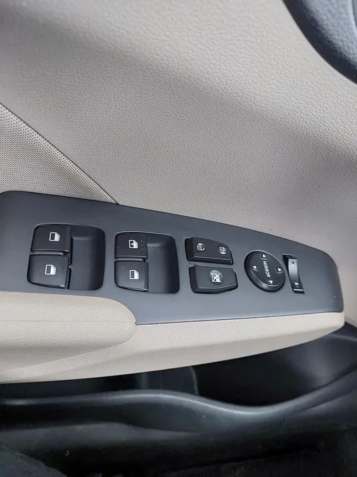 2023 Hyundai Accent Smart 