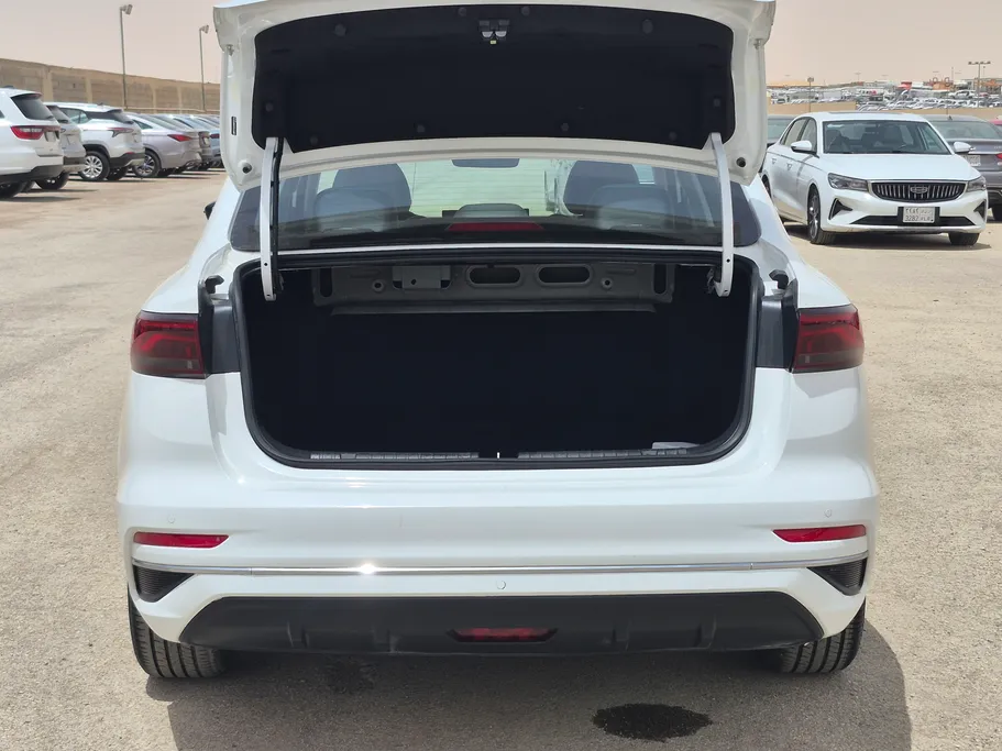 جيلي امجراند GF 2025 