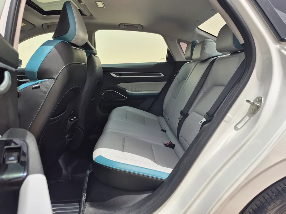 جيلي امجراند GF 2025 