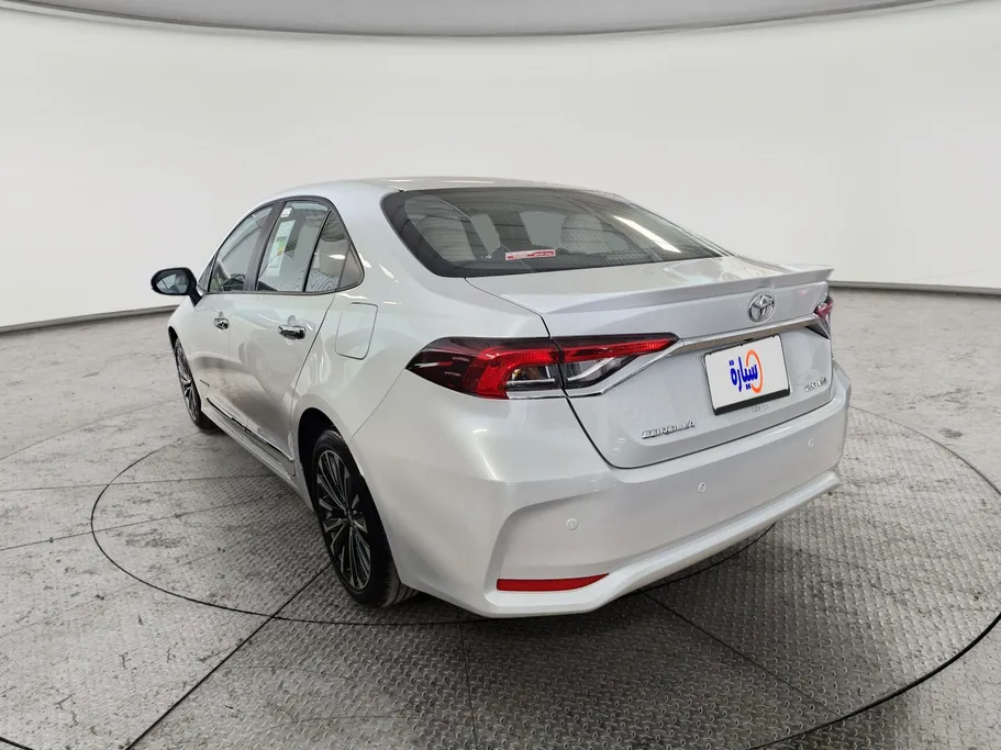 2025 Toyota Corolla XLI Executive Moonroof 