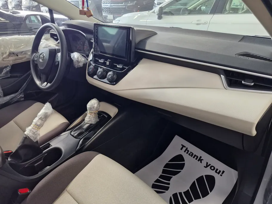 2025 Toyota Corolla XLI Executive Moonroof 