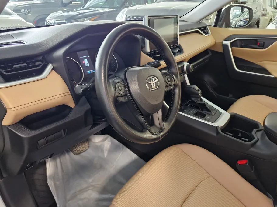 تويوتا راف فور LE HEV 2023 