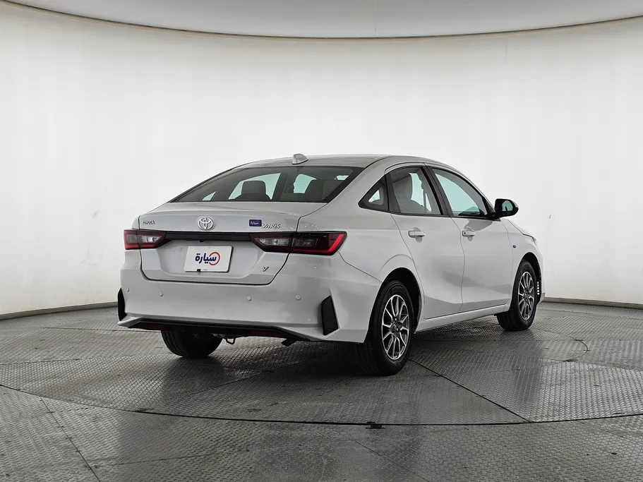 تويوتا يارس Y 2023 