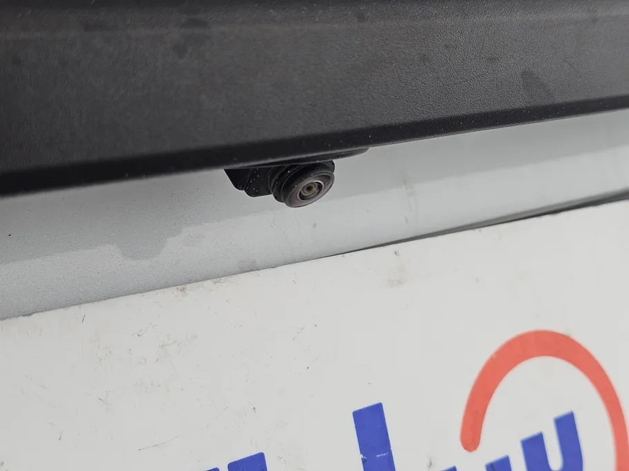 تويوتا يارس Y 2023 