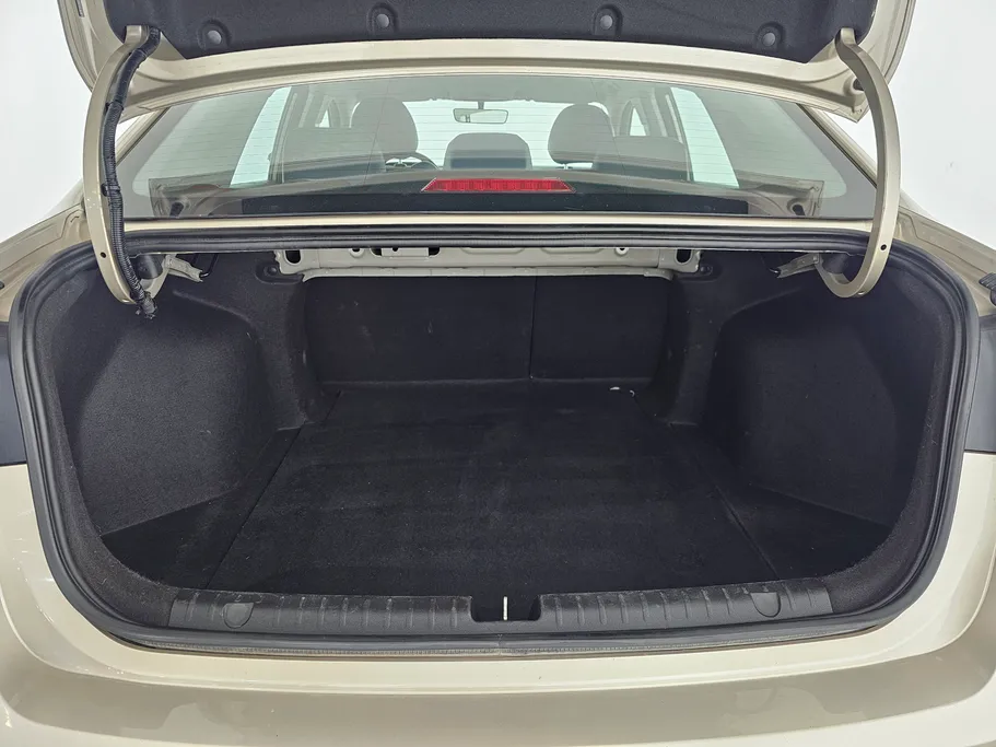 2024 جيلي Emgrand GF 