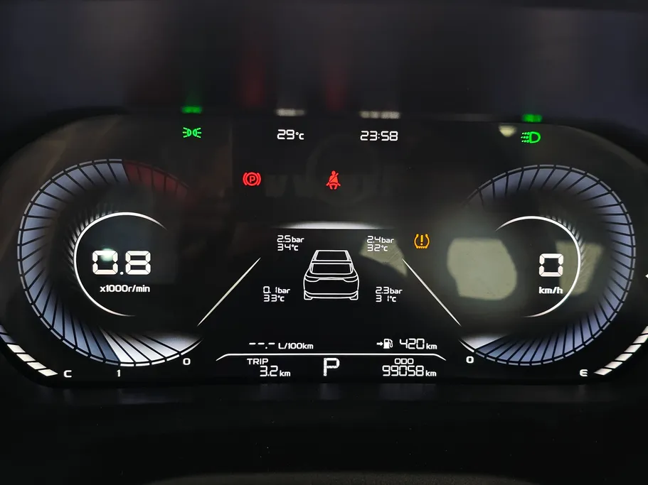 2024 جيلي Emgrand GF 