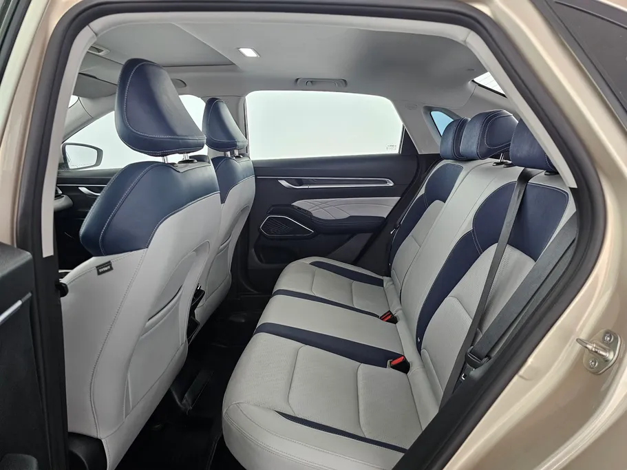 2024 جيلي Emgrand GF 