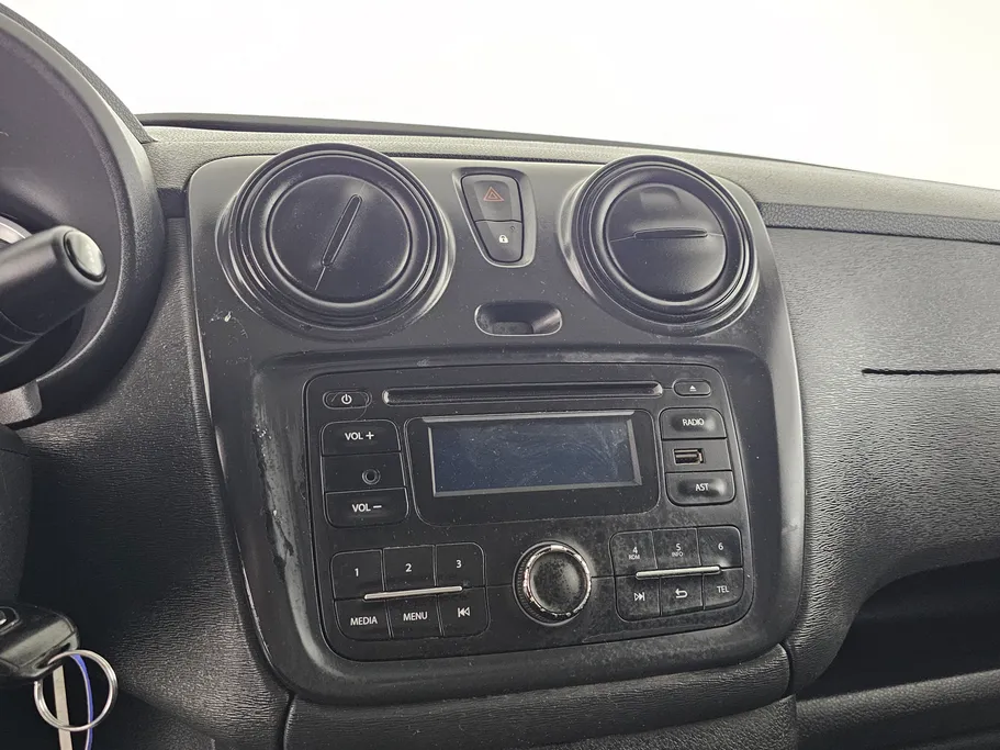 2021 Renault Docker Van بضاعة 