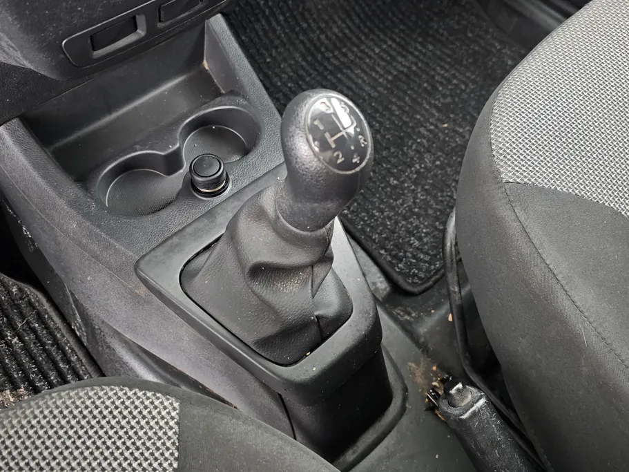 2021 Renault Docker Van بضاعة 