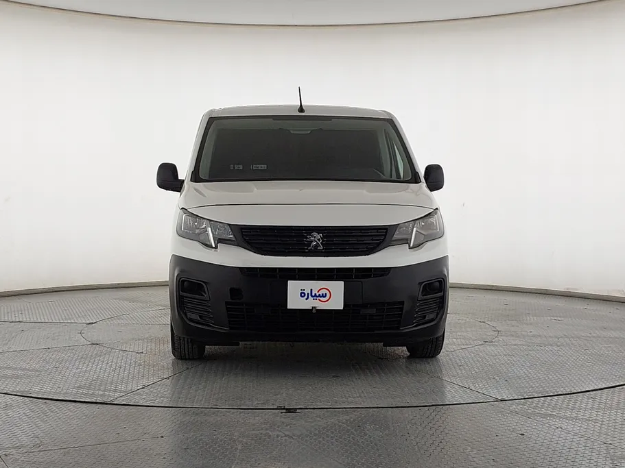 بيجو بارتنر Short van 2022 