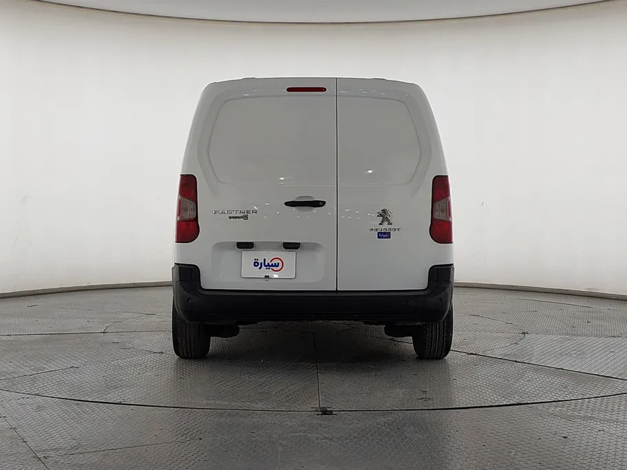 بيجو بارتنر Short van 2022 