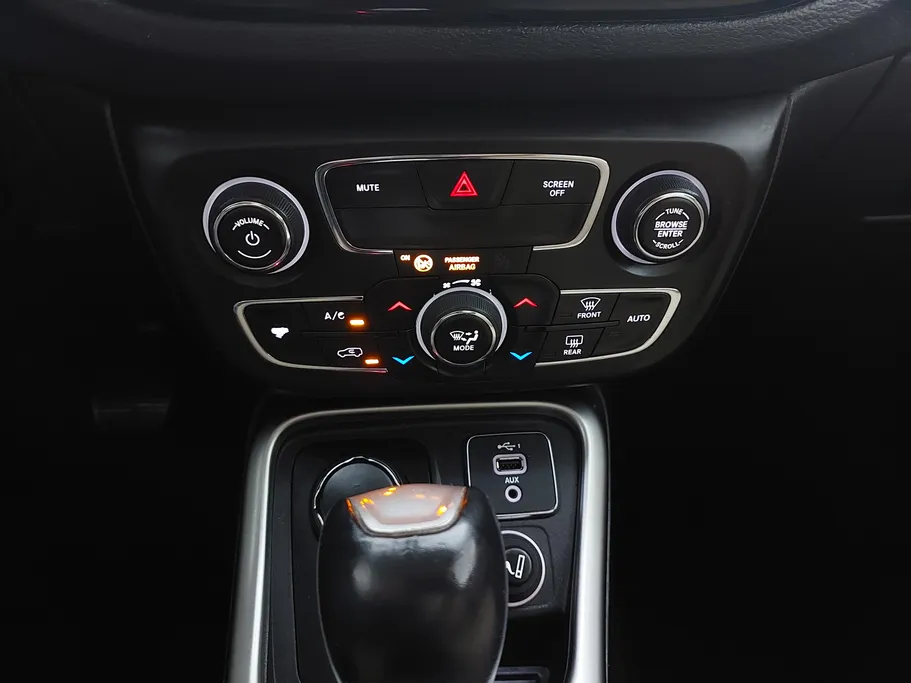 جيب كومباس Longitude 2019 