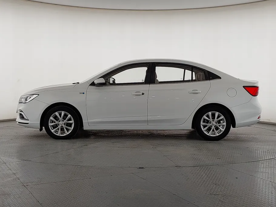 ام جي 5 COM 2022 