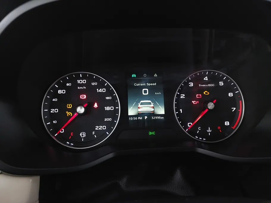 ام جي 5 COM 2022 