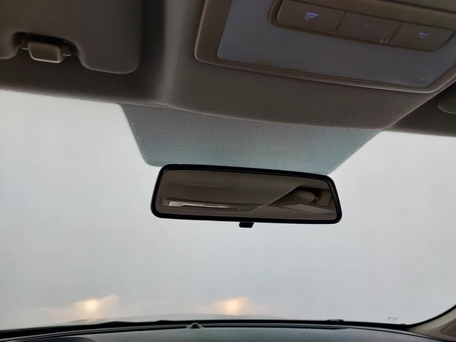 ام جي 5 COM 2022 