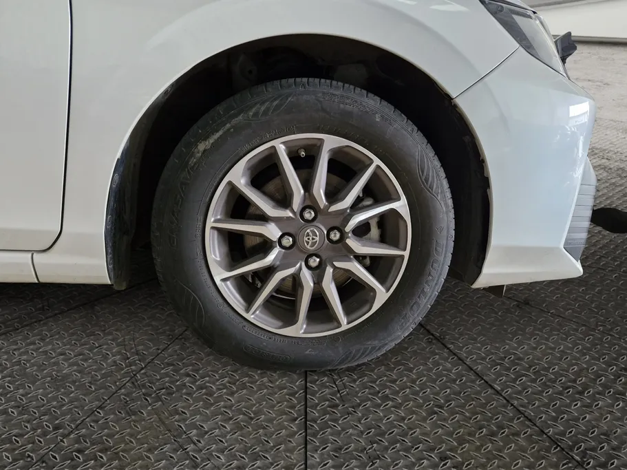 2023 Toyota Yaris  Y 