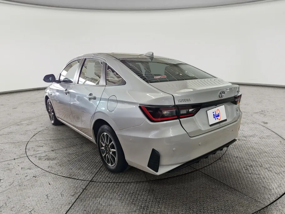 2023 Toyota Yaris  Y 