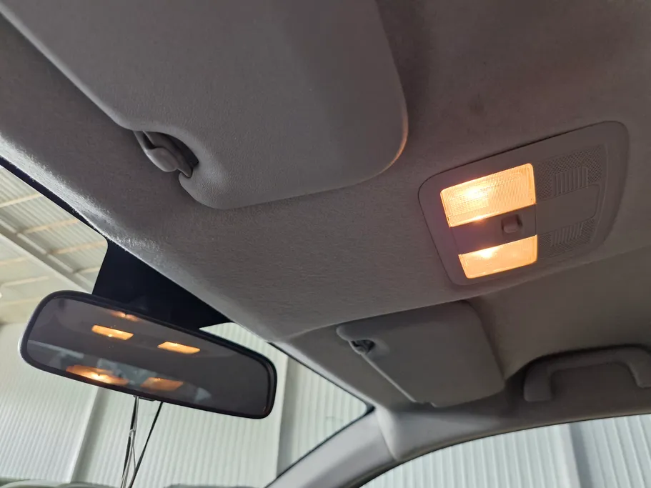 2023 Toyota Yaris  Y 