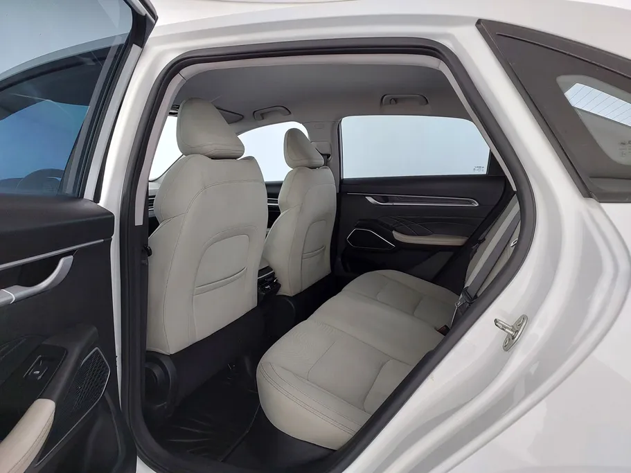 جيلي امجراند GS 2023 