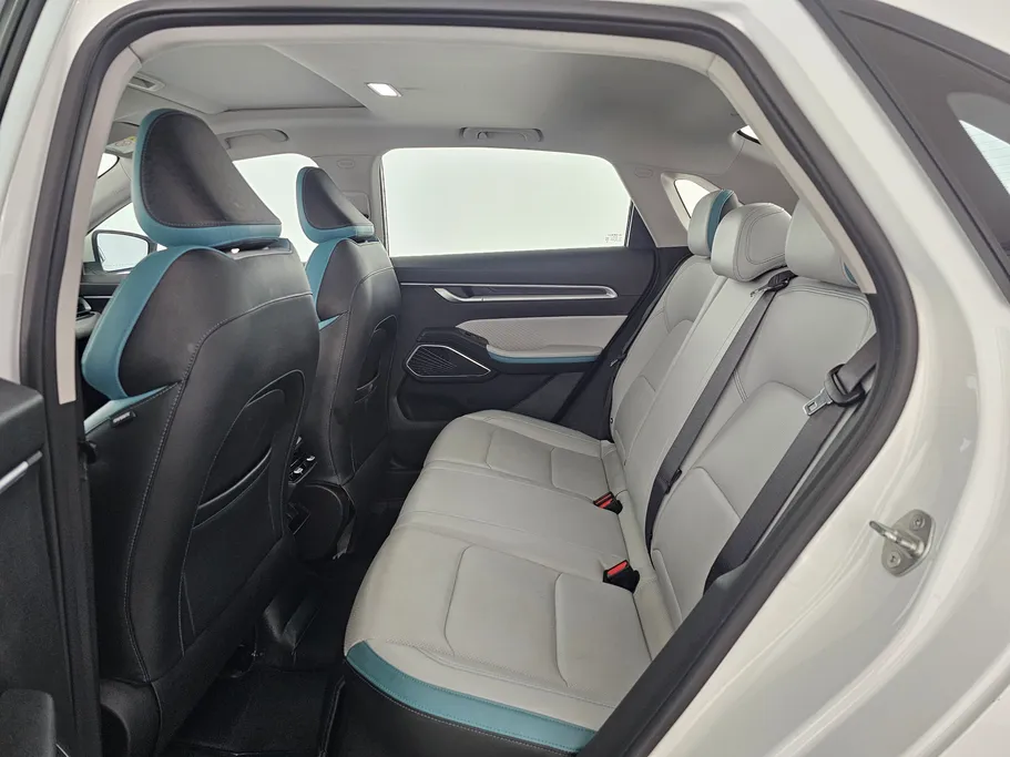 جيلي امجراند GF 2025 