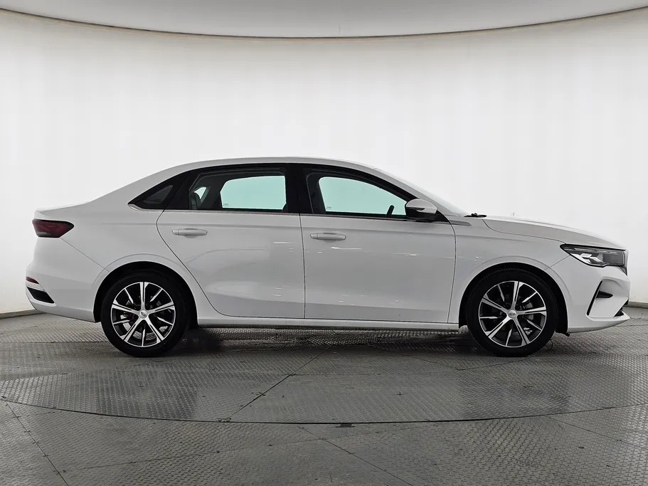 جيلي امجراند GF 2025 