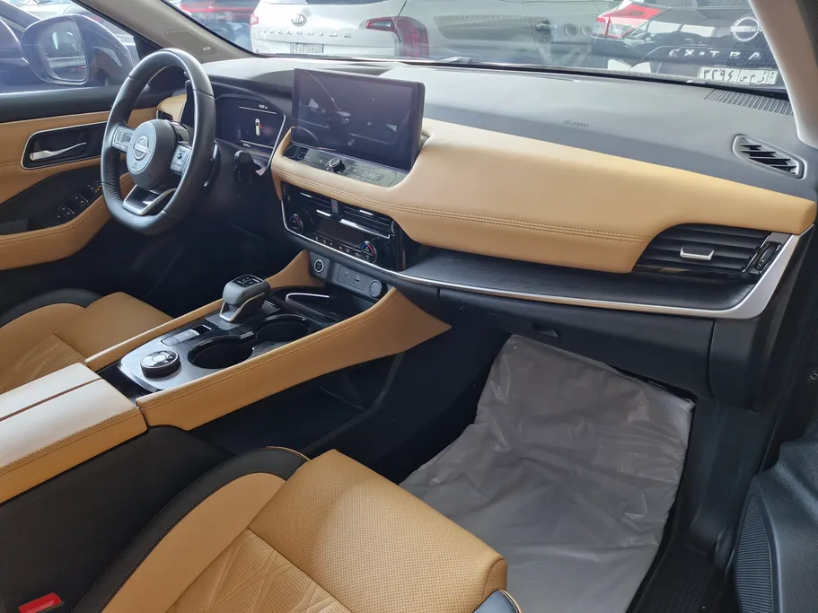 2024 Nissan Xtrail SL 