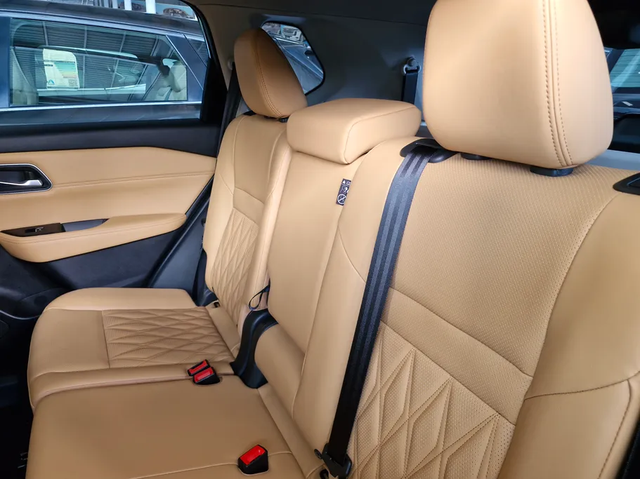 2024 Nissan Xtrail SL 