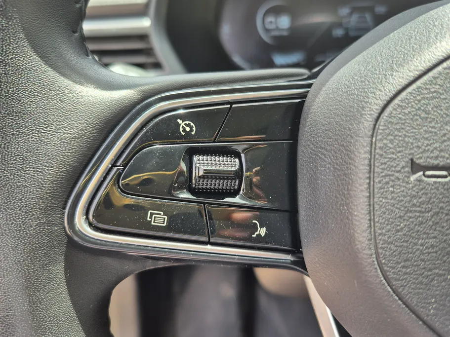 2025 Geely Emgrand GF 