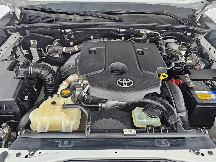 تويوتا هايلكس GL 2016 