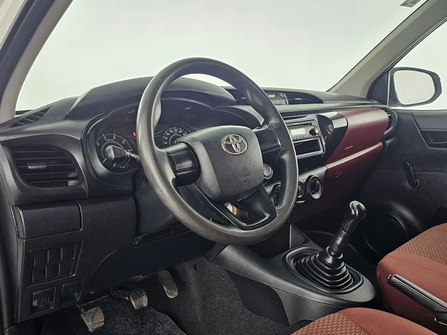 تويوتا هايلكس GL 2016 