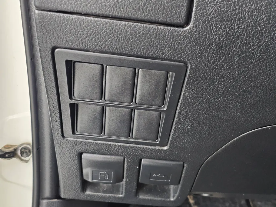 تويوتا هايلكس GL 2016 