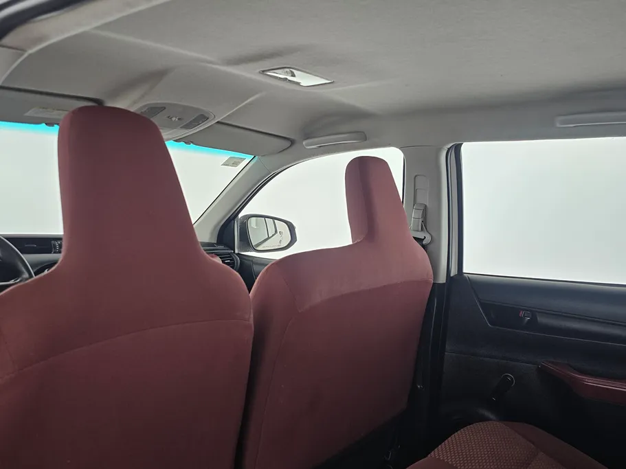 تويوتا هايلكس GL 2016 