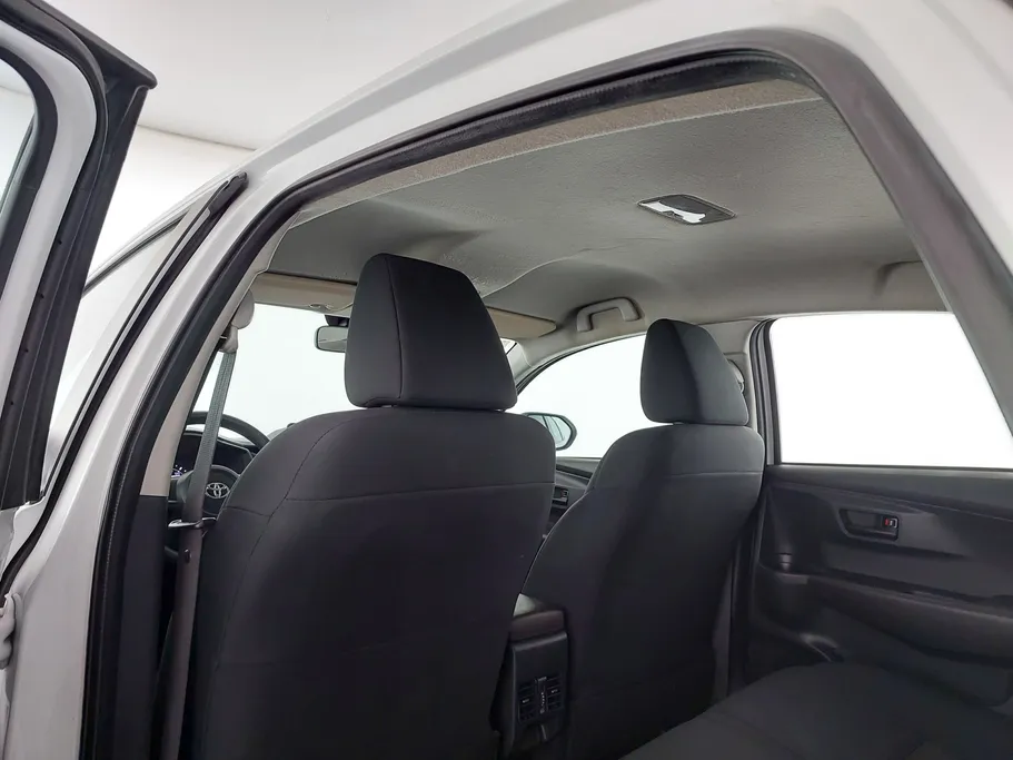 2023 Toyota Yaris  Y 