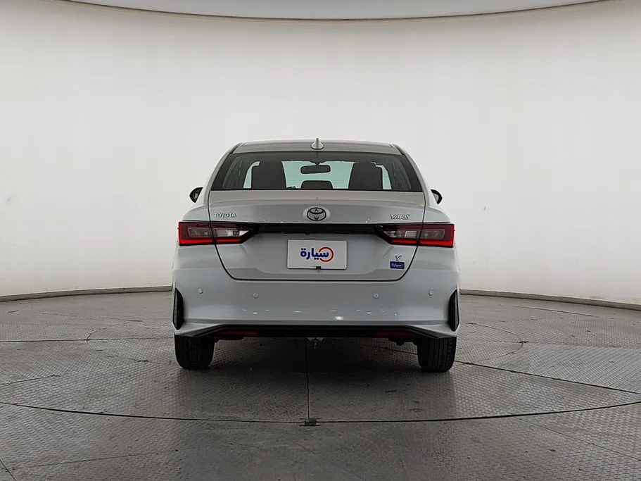 2023 Toyota Yaris  Y 