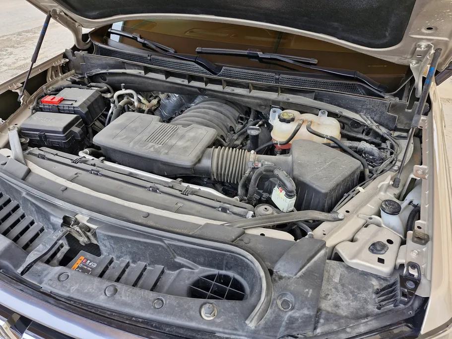 جي إم سي  يوكن AT4 2023 