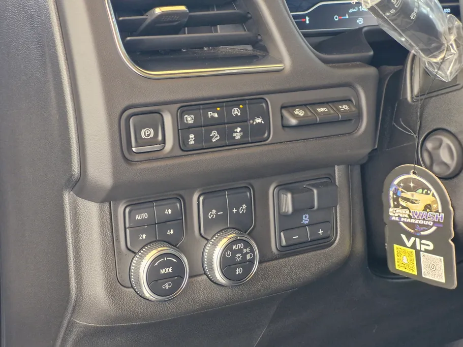 جي إم سي  يوكن AT4 2023 