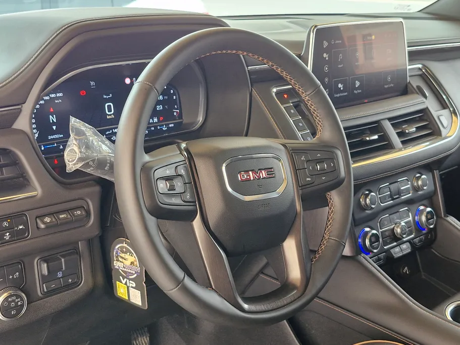 جي إم سي  يوكن AT4 2023 